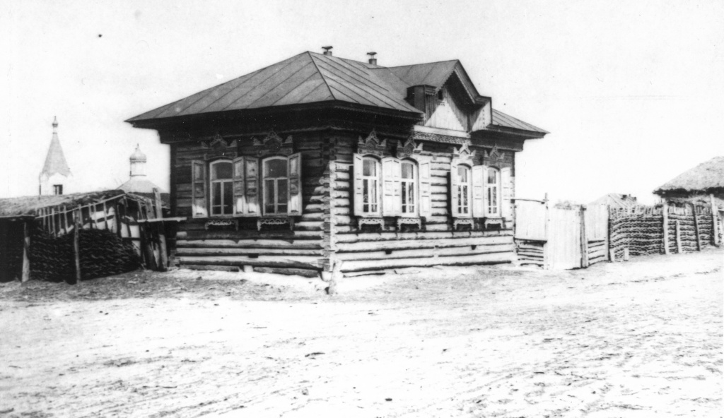 Дом Чернокова в с. Красноярка. Фото 1935 г..jpg